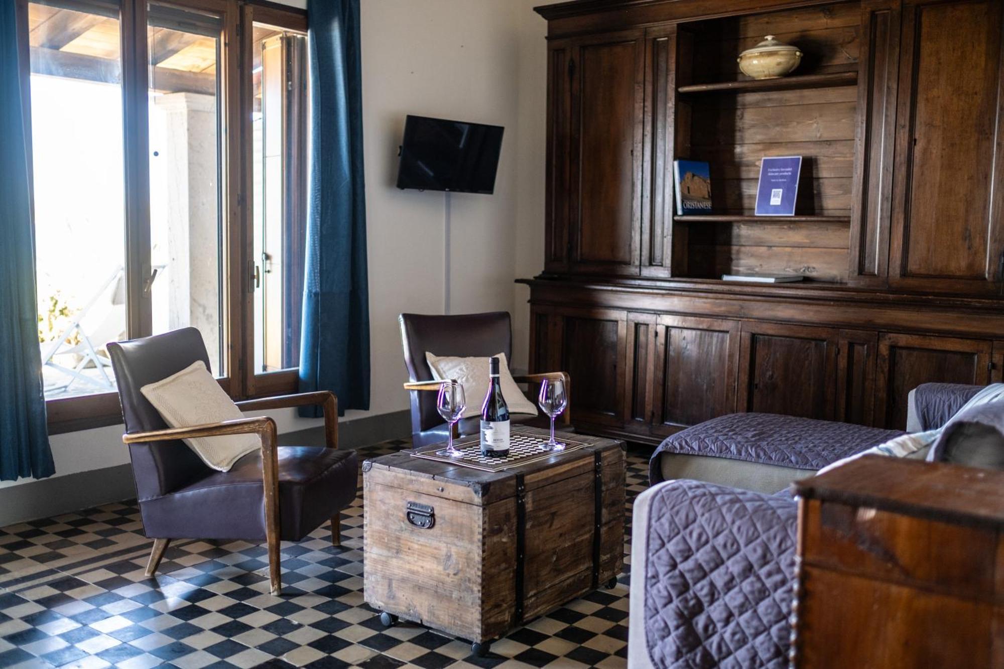 Casa Sul Mare A Putzu Idu - Grazie Di Esistere Villa Bagian luar foto