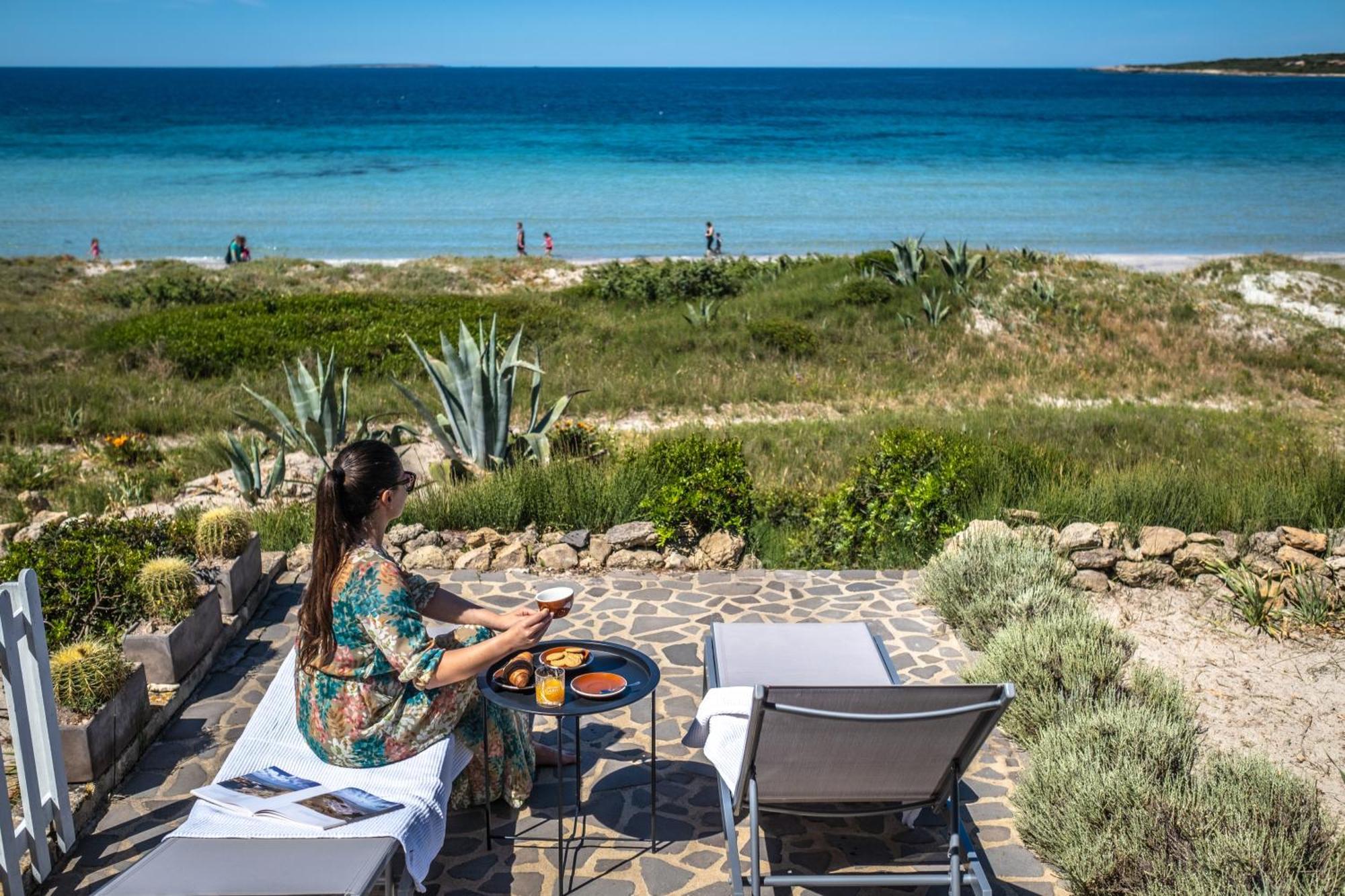Casa Sul Mare A Putzu Idu - Grazie Di Esistere Villa Bagian luar foto